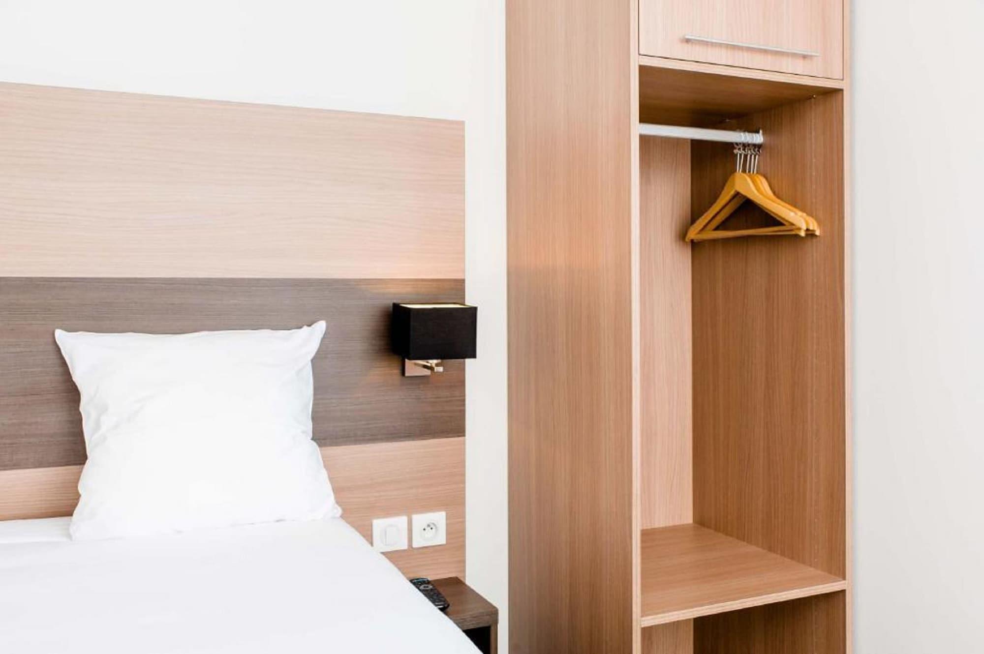 Dios Hotel Bruguieres Dış mekan fotoğraf